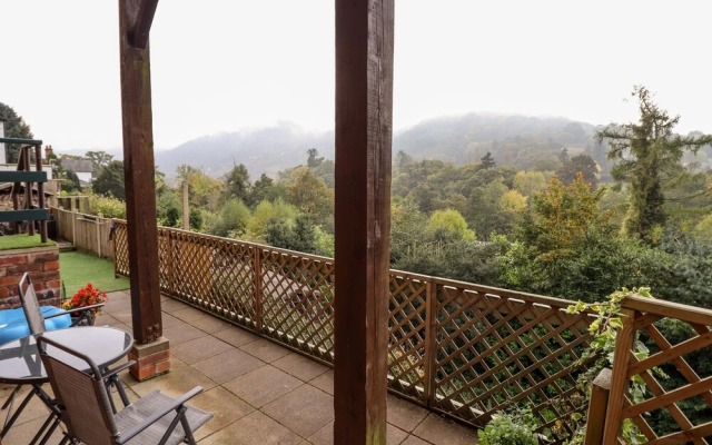 Westoe Hideaway