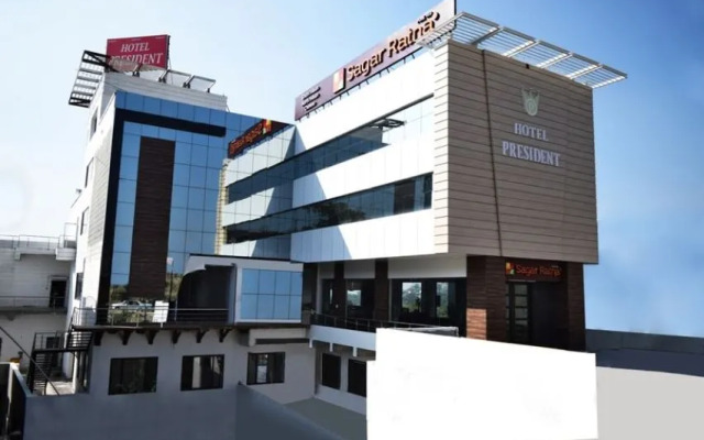 Hotel President