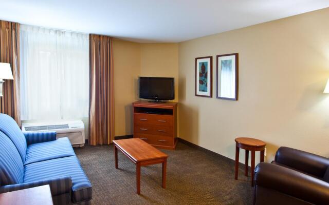 Candlewood Suites Tallahassee, an IHG Hotel