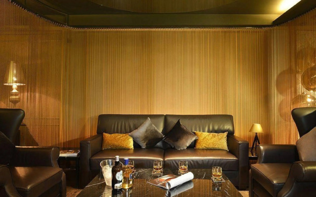Walden Hotel