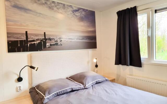 Luxe chalet AK09 Aagtekerke