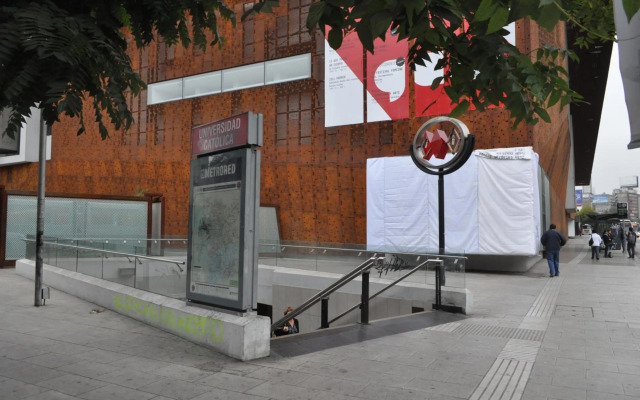 Santiago Lastarria Apartment