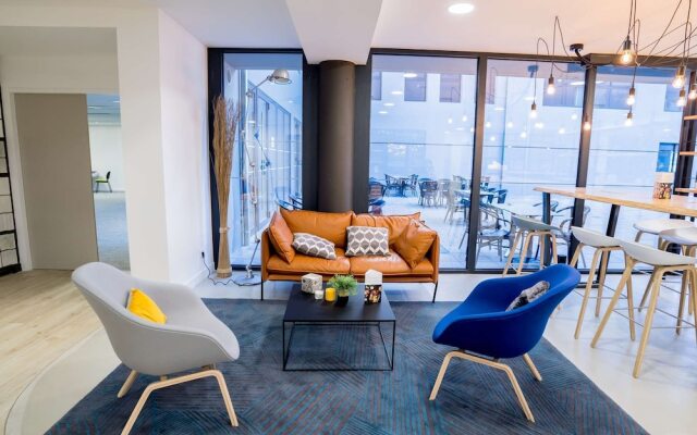 Campanile Marseille Est - Aubagne