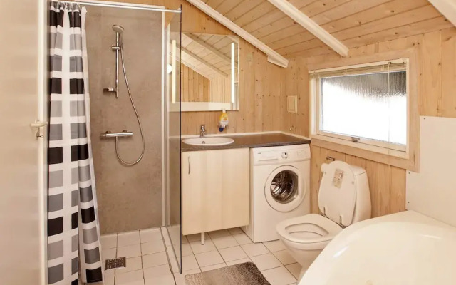 6 Person Holiday Home in Hemmet