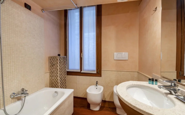 Doge Palace 3 - Locz