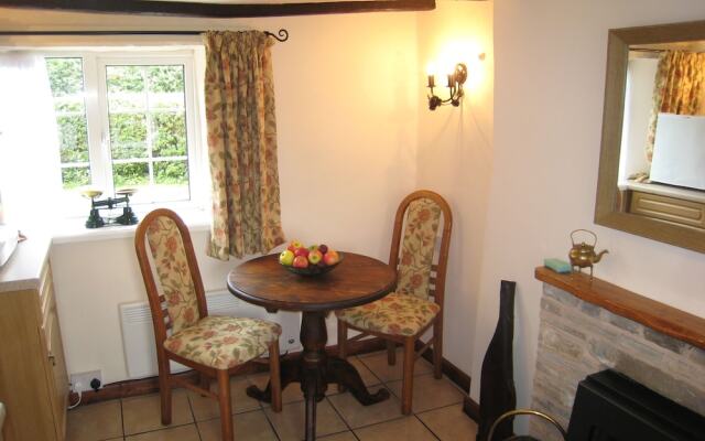 Macbeth Cottage