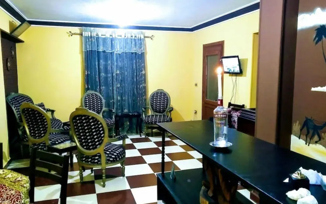 Explore Cairo From A Cozy Designed apt