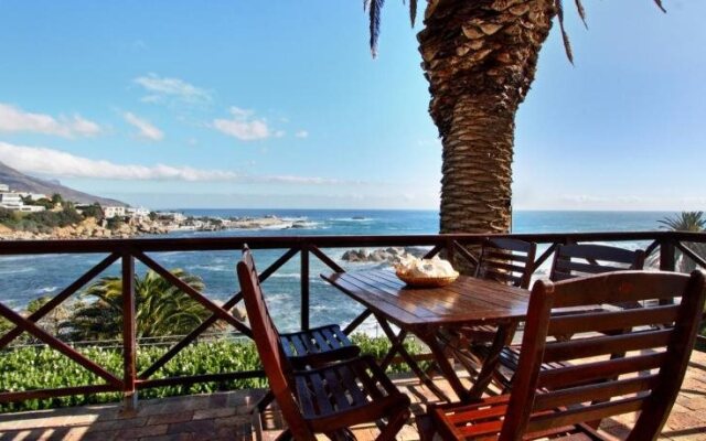 Camps Bay Terrace Palm Suite
