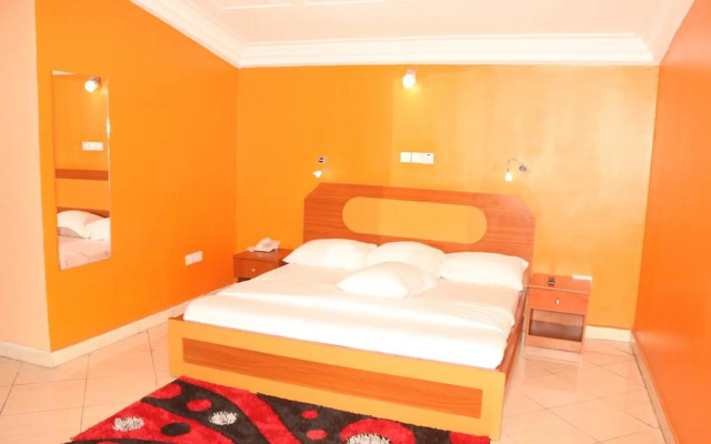 Royal Charlin Hotel and Suites