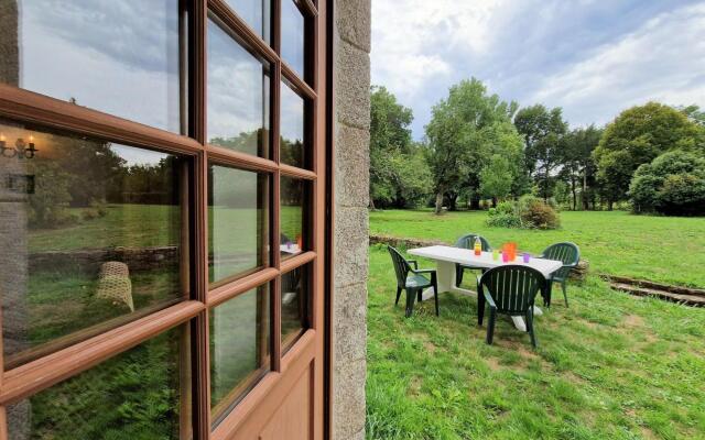 Semi-detached House in the Castle Park, Benodet