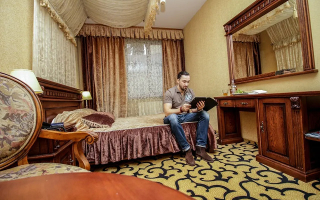 Kupava Deluxe Hotel