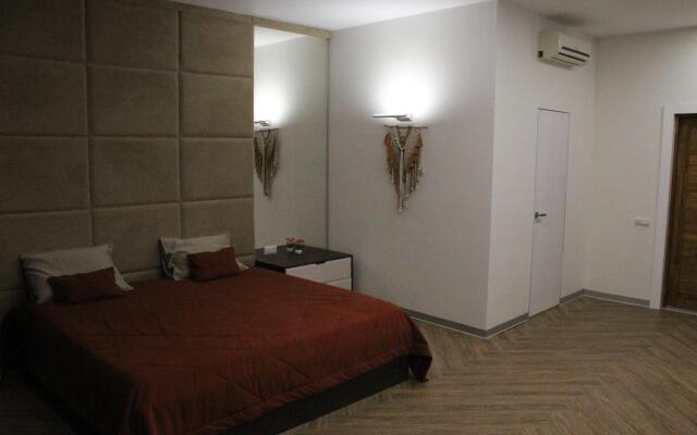 Ayhan Hotel