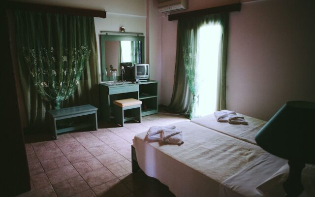 Vigla Village Hotel Apartment Resort