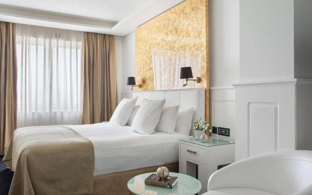 G Boutique Silom Hotel