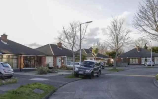 Coastal Hideaway - Sleeps 4 & Free Parking