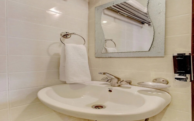 SilverKey Executive Stays 42924 The Bellefin