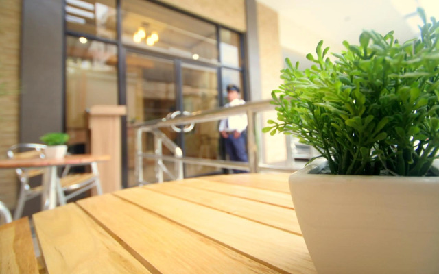Anri Pension House