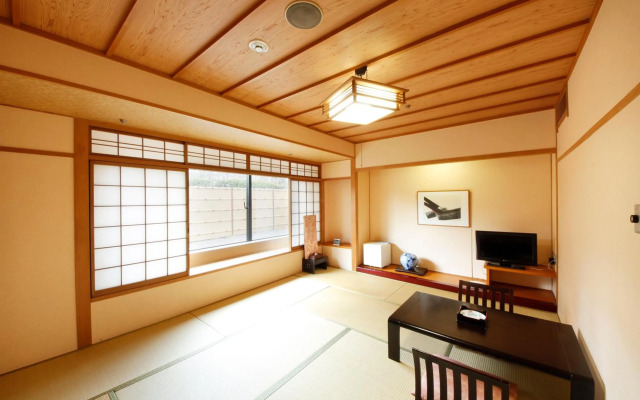 Hotel Hiroshima Garden Palace