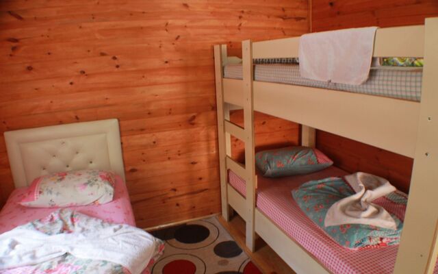 Sarahome Apart