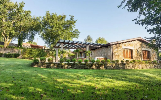 Luxury rustic house - O Rego da Santa Mariña