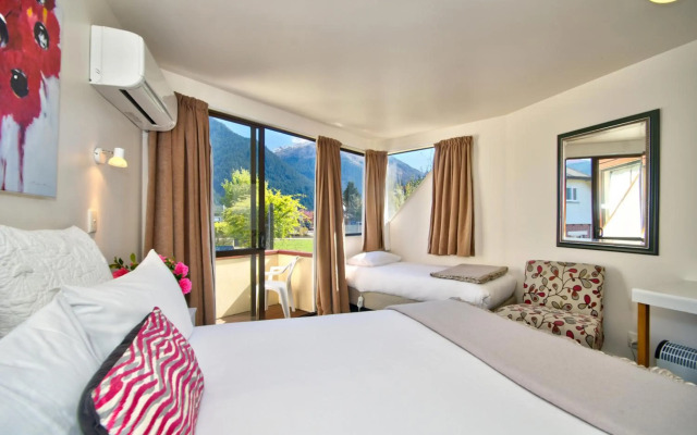 Melbourne Lodge