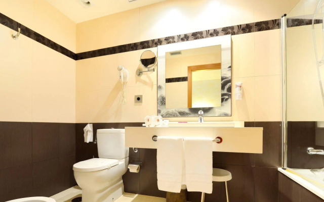 Hotel Norat Marina & Spa