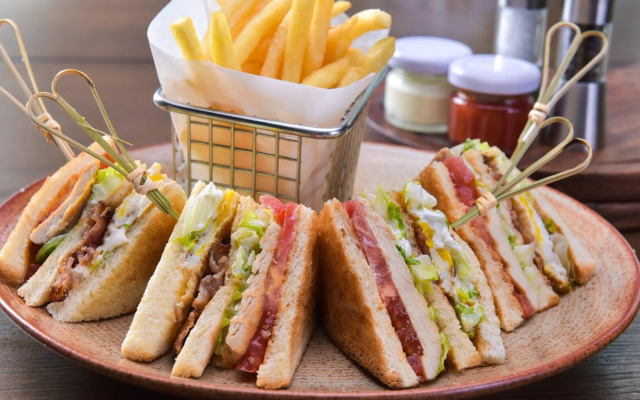 Holiday Inn Chongqing University Town by IHG