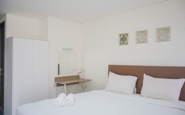 Minimalist Studio Bintaro Icon Apartment near British School