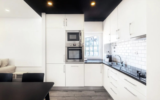 Breeze Apartment by Olala Homes