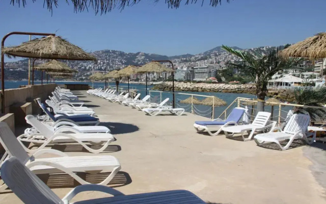 Lamedina Hotel