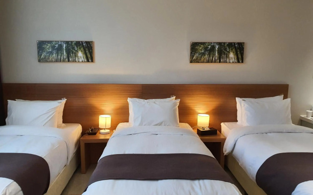 Benikea Yangsan Hotel