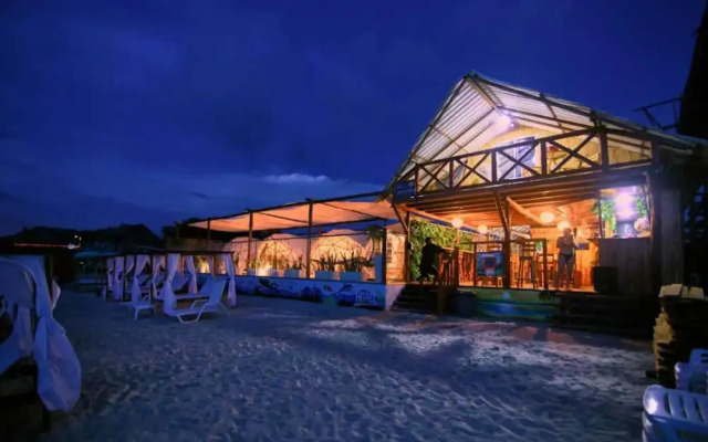 Cabana Glamping Geronimo