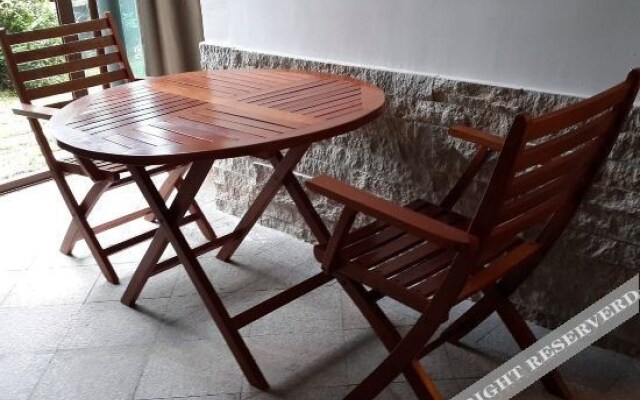 Yalongwan Hengshen Holiday Apartment