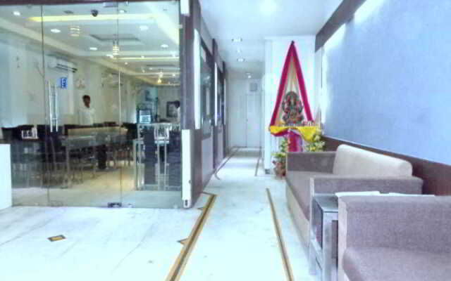 Hotel Gaurav Palace