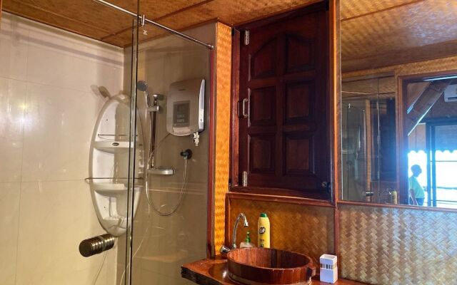 Blue Lagoon Home Trang