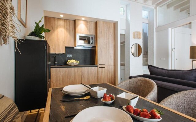 R26 Suites by Magno Apartments