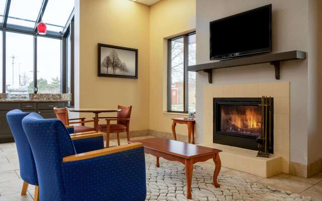 Days Inn by Wyndham Perrysburg/Toledo