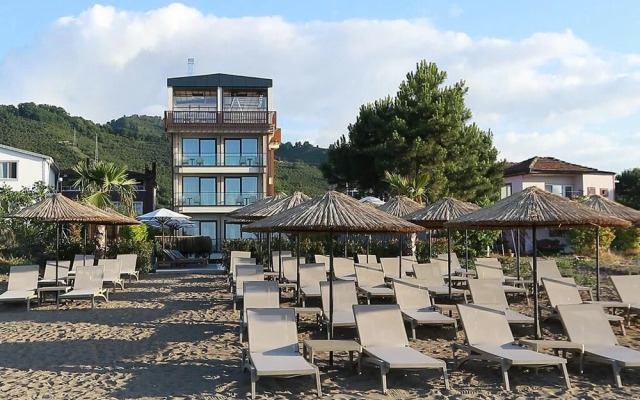Pikola Otel
