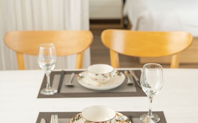 Rose Sea Hotel & Apartment