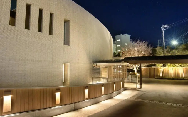 Atami SEKAIE