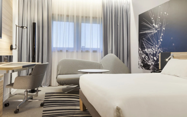 Holiday Inn Tours City Centre