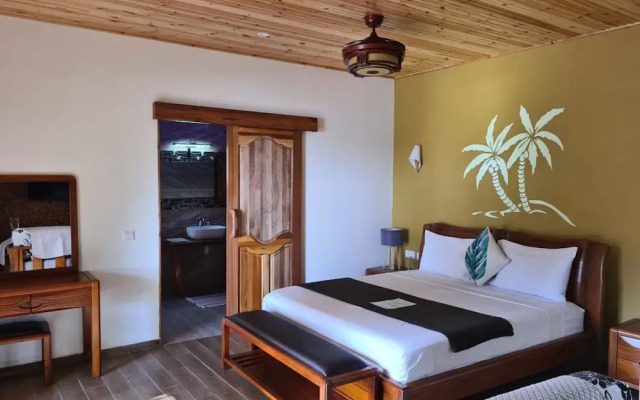 La Digue Luxury Beach Bungalow Spa & Gym