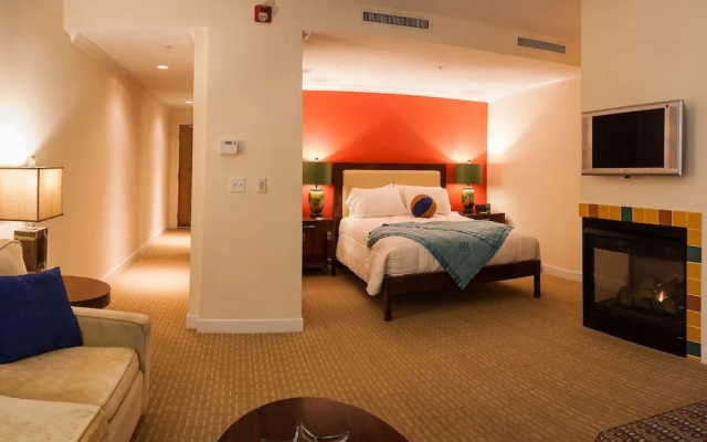 Hotel Blue