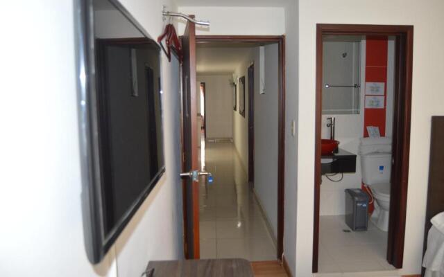 Aparta Hotel Oporto 83