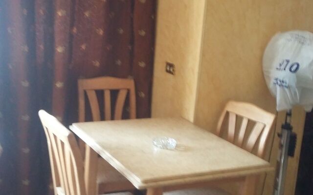 Isis Hostel 2