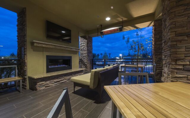 Hampton Inn & Suites Phoenix Tempe