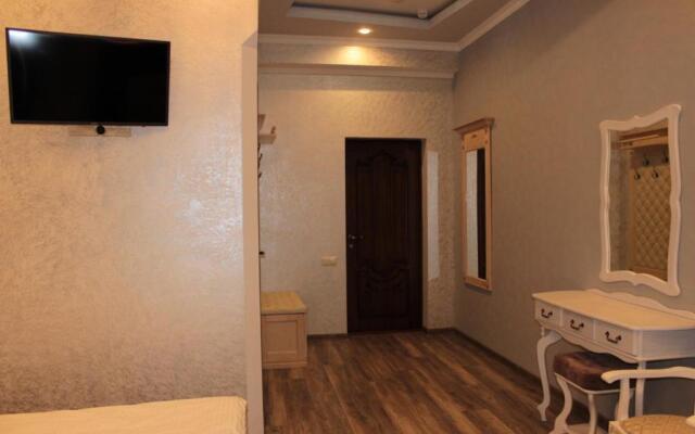 Hotel and restaurant complex Ershov