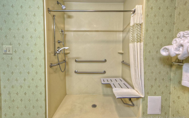 Hampton Inn Crossville