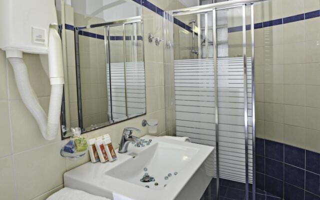 Oliv Apartments