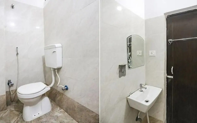 Fabhotel Lily Grand